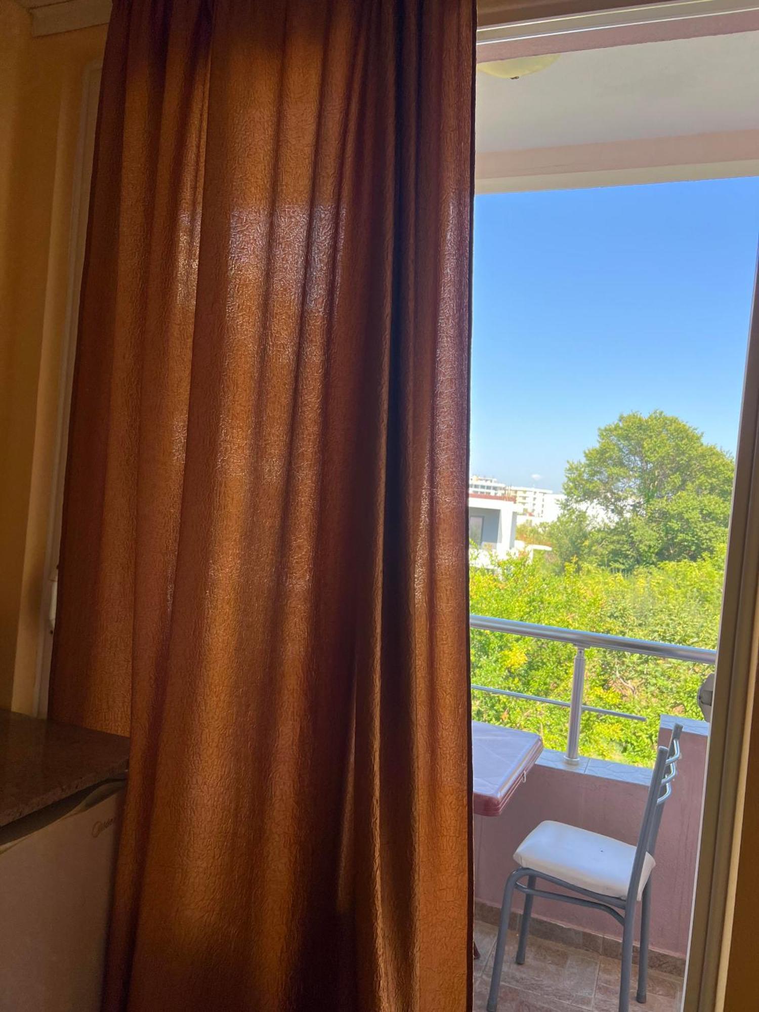 Apartments Fat E Jet - Pool & Breakfast ウルツィニ 部屋 写真