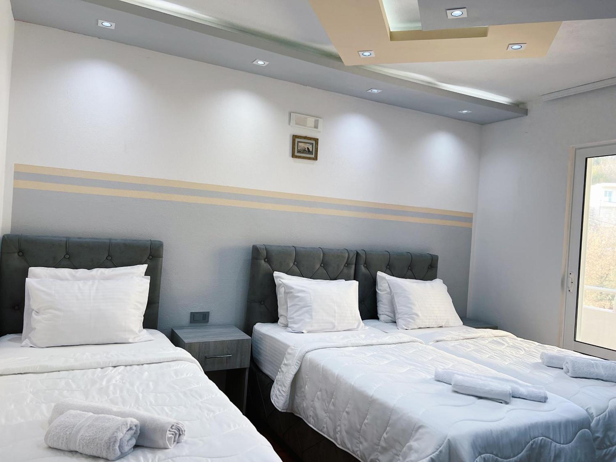 Apartments Fat E Jet - Pool & Breakfast ウルツィニ 部屋 写真